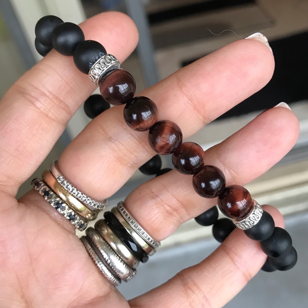 Men or women black onyx & red tiger eye bracelet - Picture 1 of 7